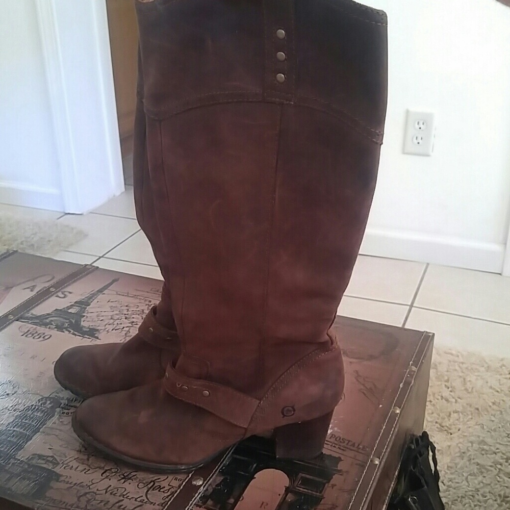 COPY - Brown boots